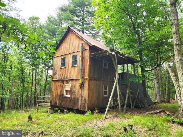 House for sale in Bedford, Pennsylvania