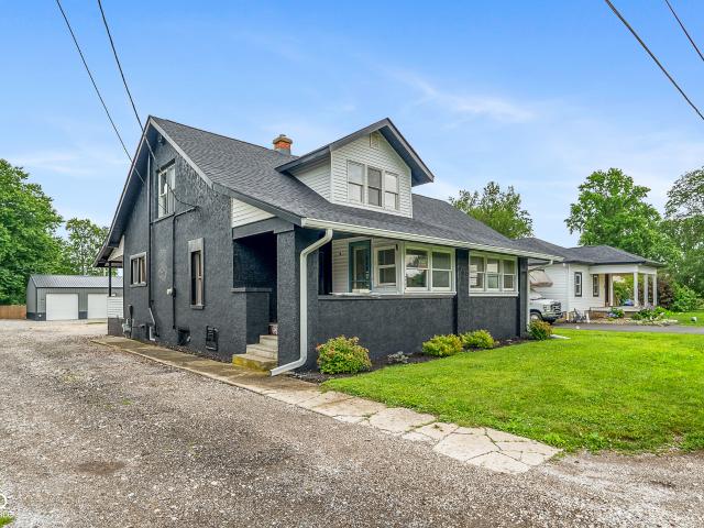 House for sale in Lizton, Indiana