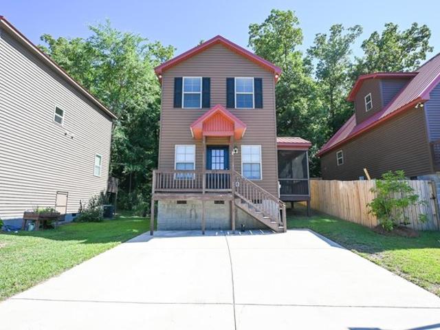House for sale in Gilbert, South Carolina