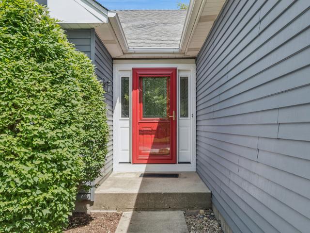 House for sale in Aurora, Illinois