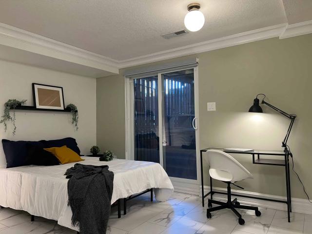 Apartment for rent in Woburn, Ontario