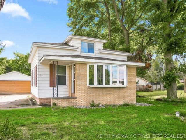House for sale in Zeeland, Michigan
