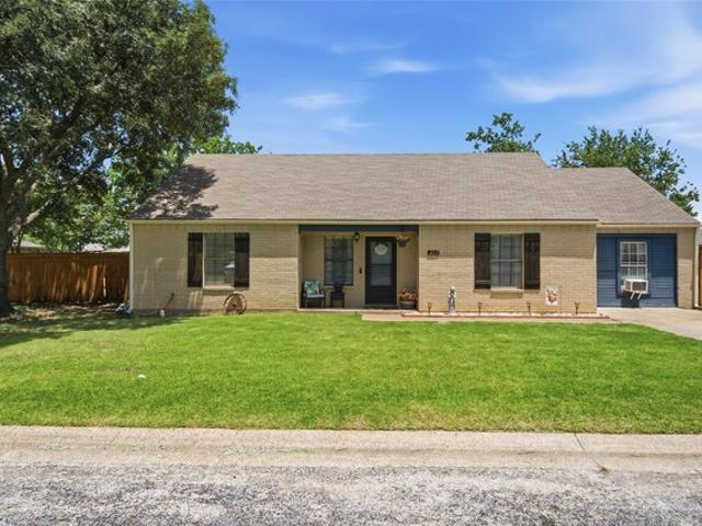House for sale in Denton, Texas