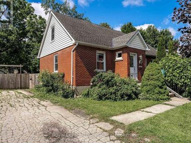 House for sale in Stratford, Ontario