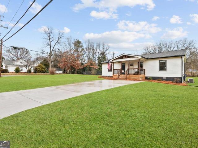 House for sale in Gordon, Georgia