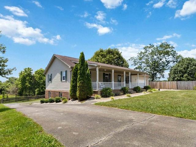 House for sale in Bronston, Kentucky