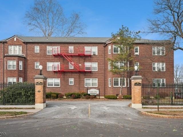 Condo for sale in Cranford, New Jersey