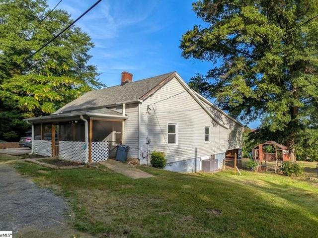 House for sale in Pickens, South Carolina