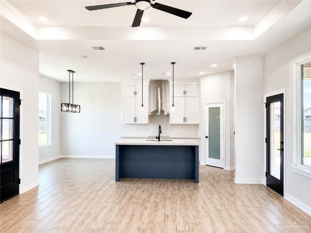 House for sale in Walston Farms Colonia, Donna