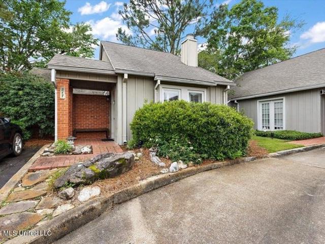 Condo for sale in Jackson, Mississippi