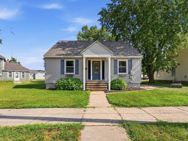 House for sale in Paynesville, Minnesota