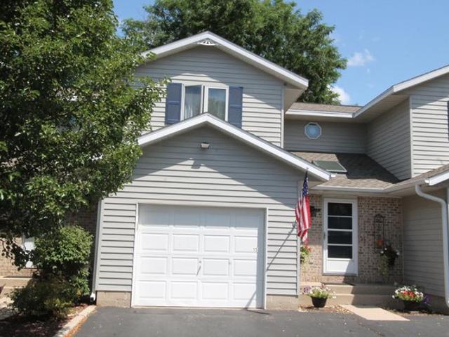Condo for sale in Waterford, Wisconsin