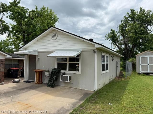 House for sale in Ark