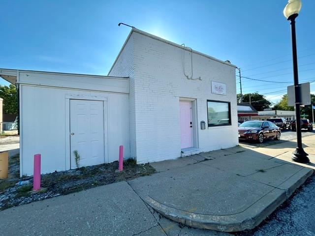 Commercial for sale in Independence, Jackson County