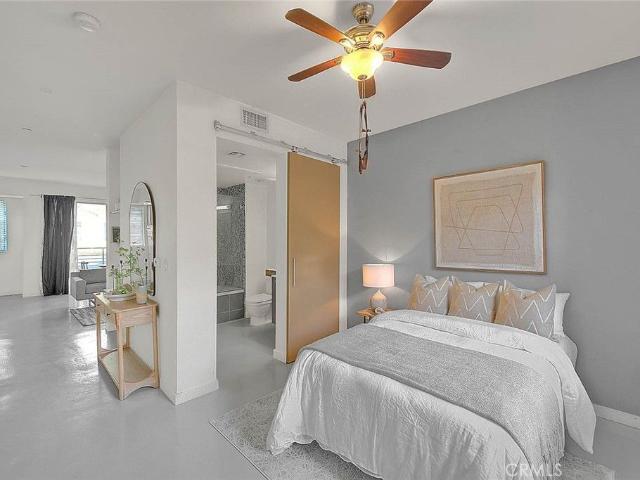 Condo for sale in Pasadena, California