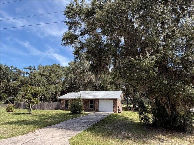 House for sale in Dixie, Florida