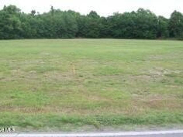 Land for sale in Hubert, Onslow County