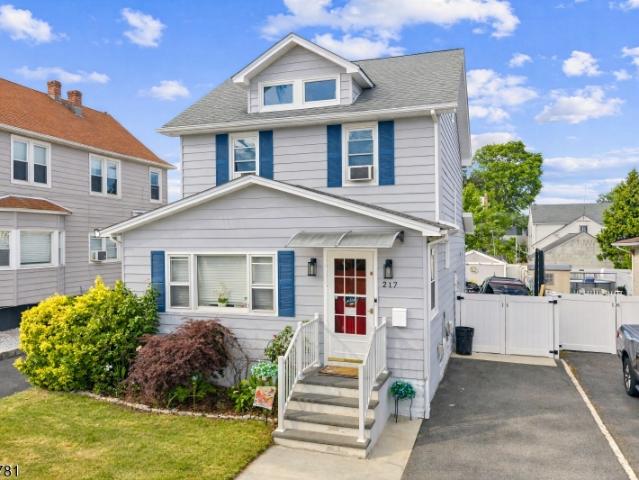 House for sale in Roselle Park, New Jersey