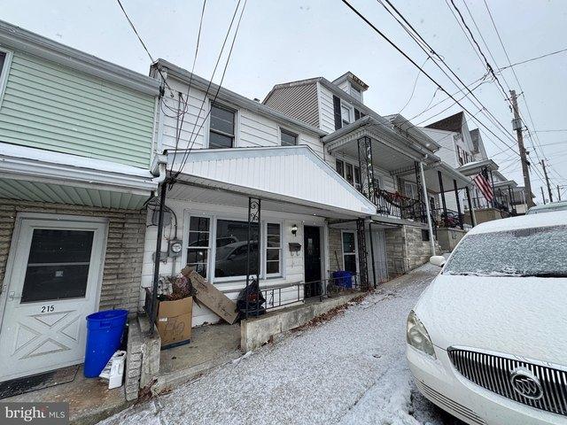 Townhouse for sale in Minersville, Pennsylvania