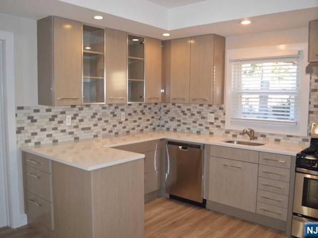 Property for rent in Lyndhurst, New Jersey