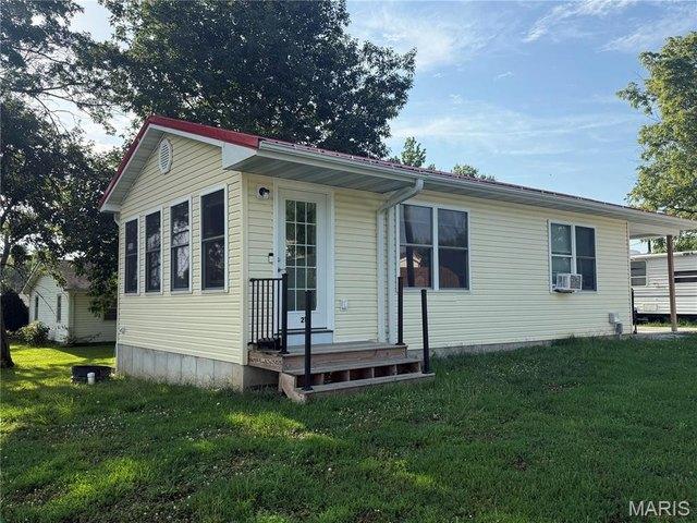House for sale in La Plata, Missouri