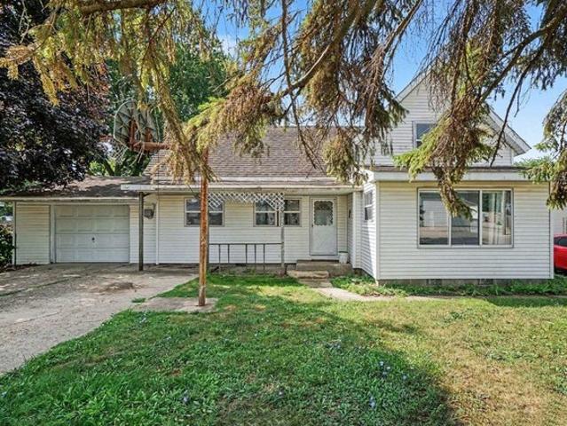 House for sale in Gratiot, Michigan
