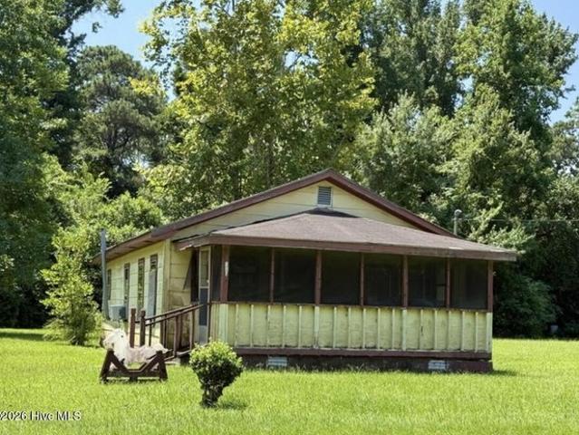 Land for sale in Rose Hill, North Carolina