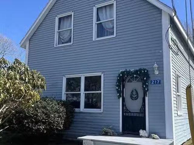 House for sale in Liverpool, Nova Scotia