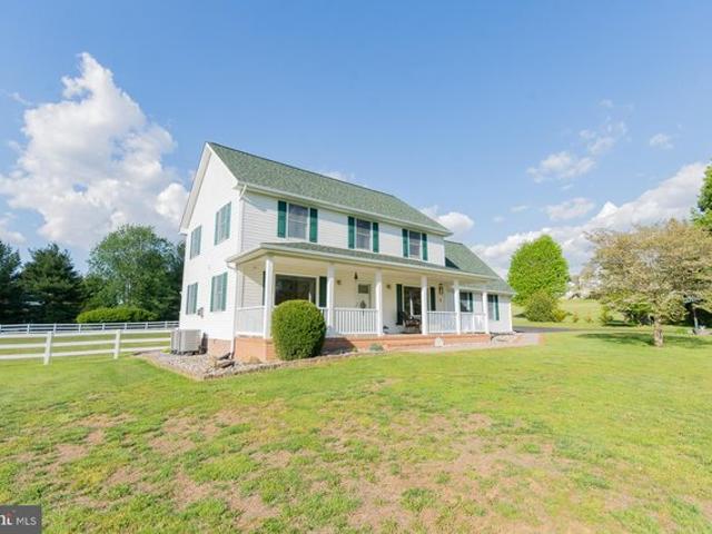 House for sale in Shenandoah Junction, West Virginia