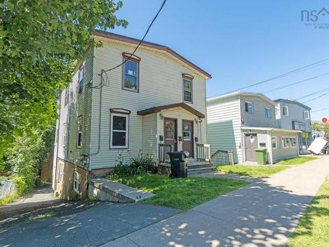 House for sale in Harbourview Acres, Dartmouth
