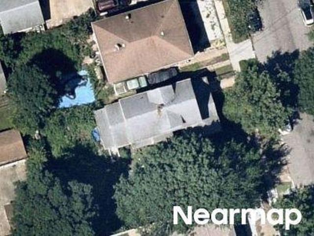 House for sale in Queens, Arverne