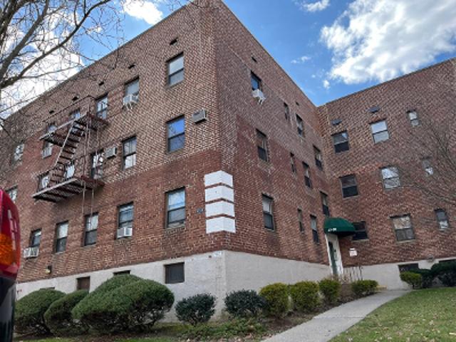 Condo for sale in Queens, Arverne