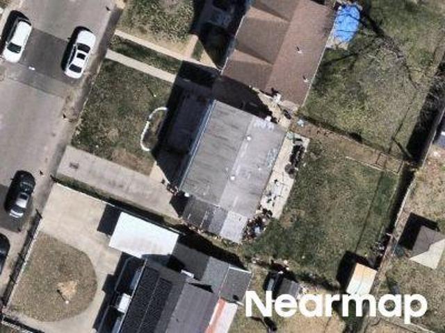 House for sale in Queens, Arverne