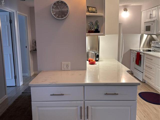 Condo for sale in Dearborn Condo for sale in Dearborn