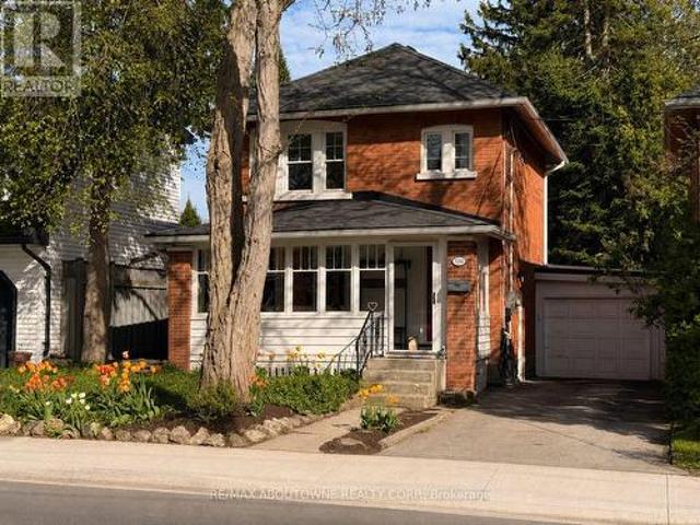 House for sale in Burlington, Ontario