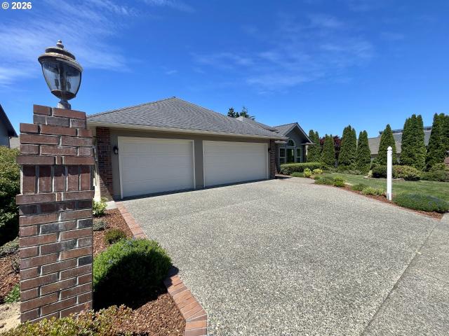 House for sale in Oregonia