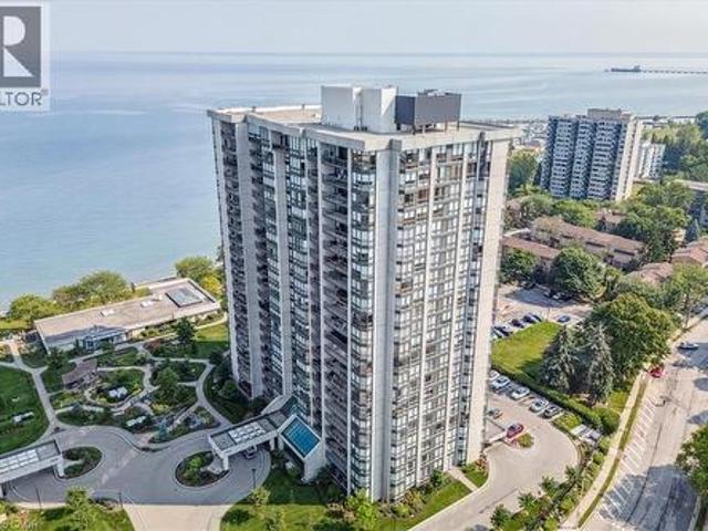 Condo for sale in Oakville, Ontario