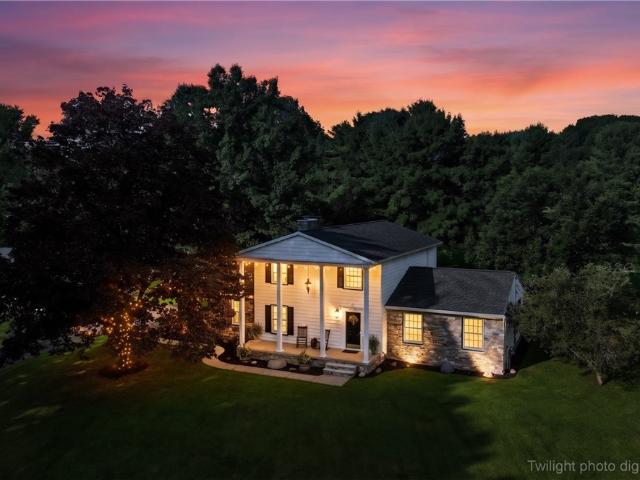 House for sale in Summit, Ohio