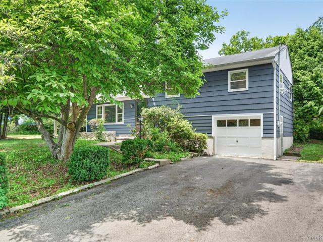 House for sale in New York