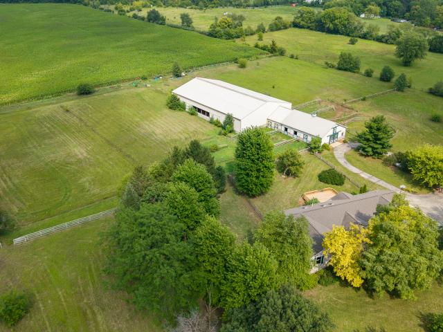 House for sale in Mchenry, Illinois