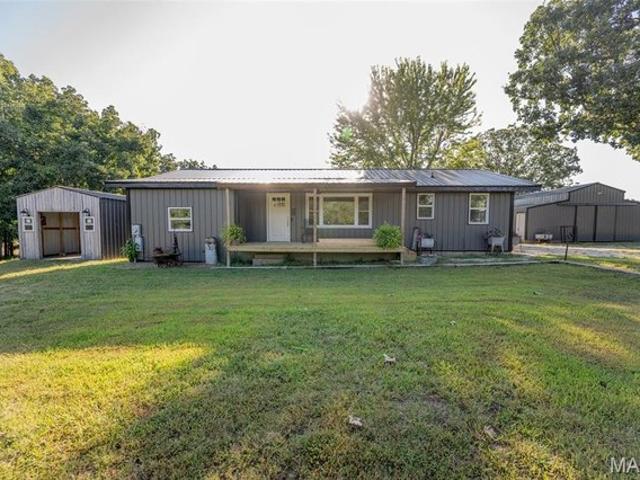 House for sale in Belle, Missouri
