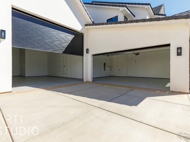House for sale in Saint George, Utah