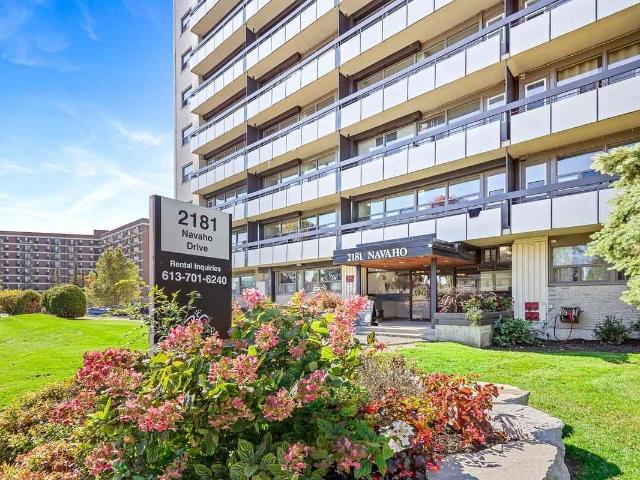 Apartment for rent in College, Ottawa