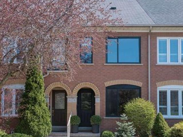 House for sale in Oakville, Ontario