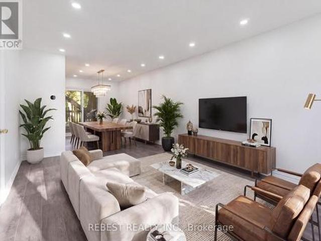 House for sale in Mississauga, Ontario