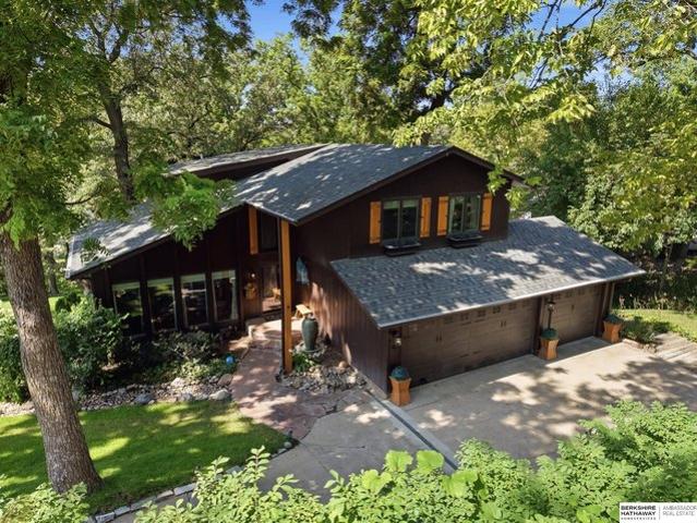 House for sale in Skyline, Omaha