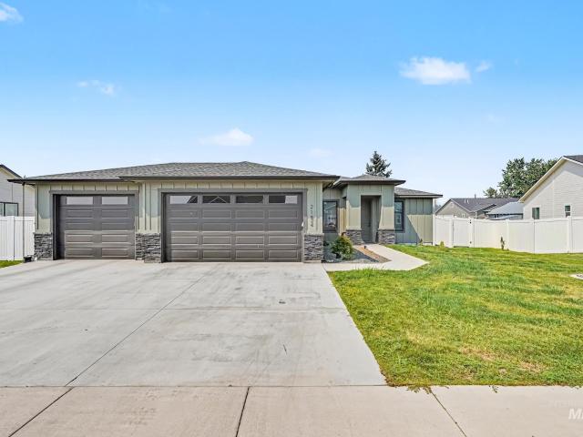 House for sale in Fruitland, Idaho