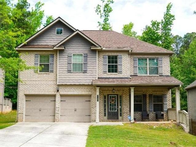 House for sale in Fairburn, Georgia