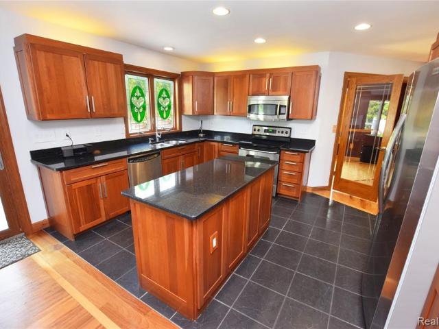 House for sale in Fenton, Michigan