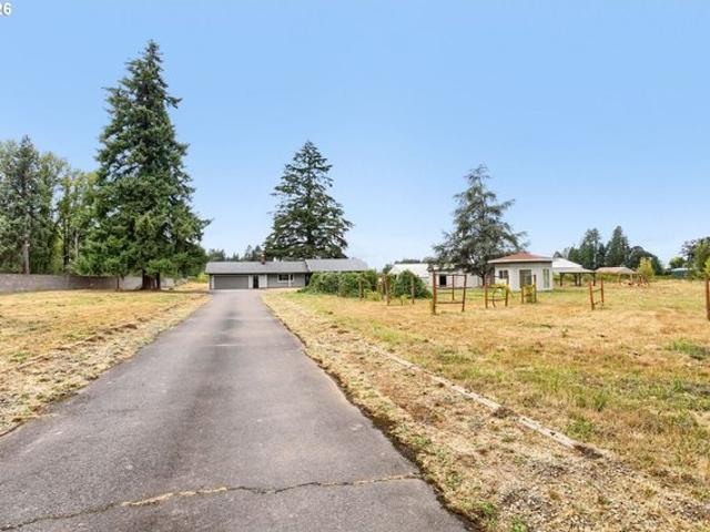 House for sale in Oregonia
